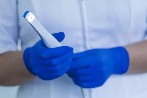 Intraoral camera dental technology at Keith & Associates Dental Implant Center in Mission, KS.